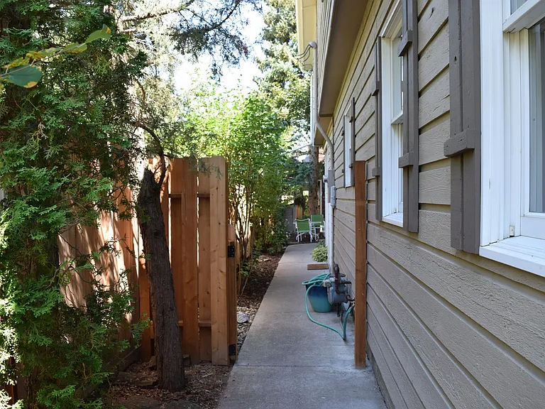 Side yard