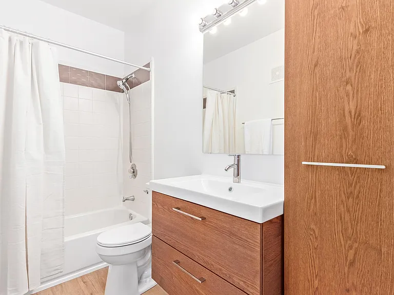 En suite bathroom