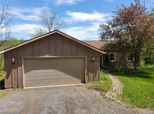 3288 Oran Delphi Rd, Manlius, NY 13104