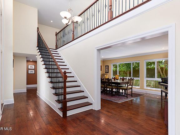 5th image of 1652 Elmsford Pl
