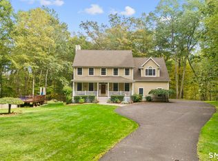 19 Bonny Rd, Brookfield, CT 06804