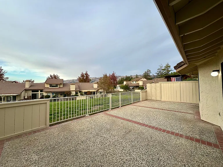3346 Lake Albano Cir — Photo 15