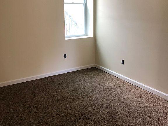 5th image of 696 4th Ave #2