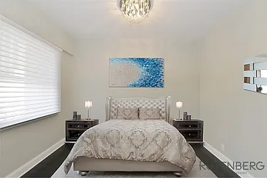 Sold by R New York