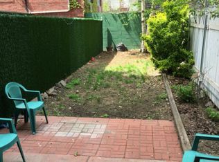 147 Leonard St APT 1R, Brooklyn, NY 11206