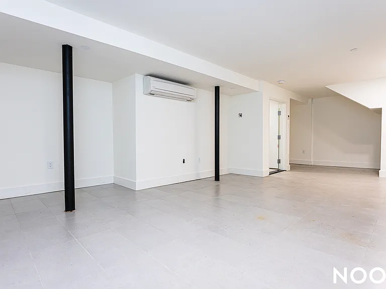 119 Eagle St #1A — Photo 16