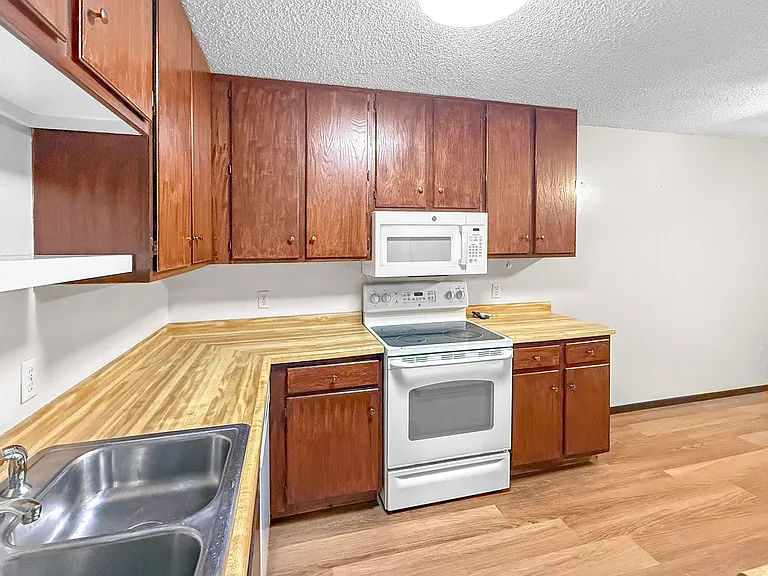 417 Butler Ave E #419 — Photo 7