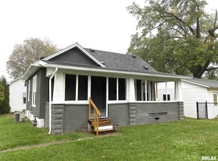 2715 Carey Ave, Davenport, IA