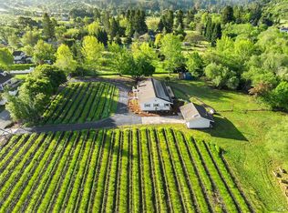 220 Sexton Rd, Sebastopol, CA 95472