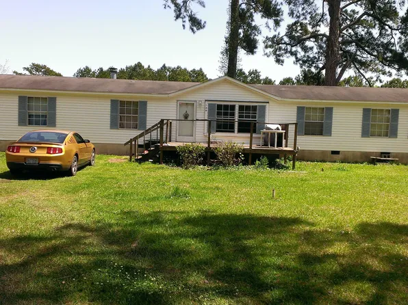 124 Saltwind Dr, Beaufort, NC 28516