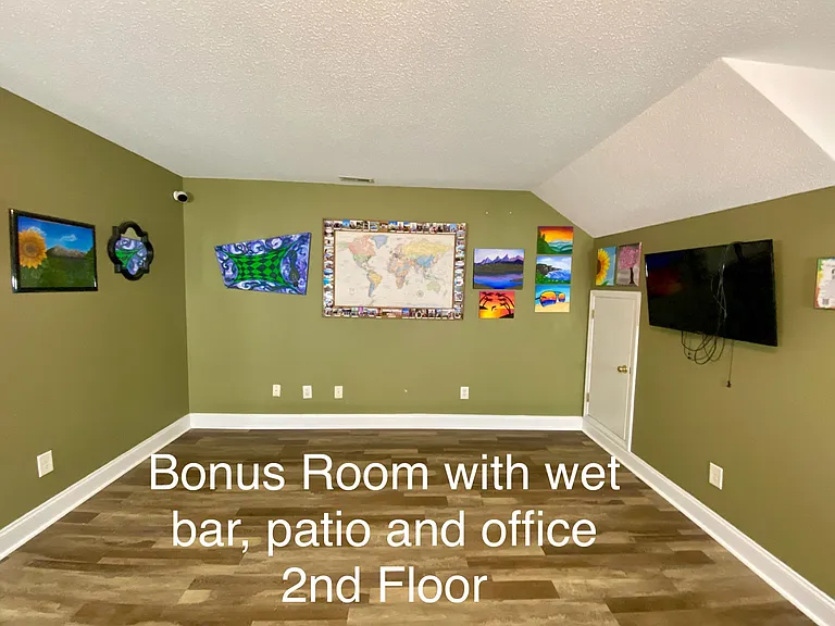 35 Harborview Dr — Photo 8