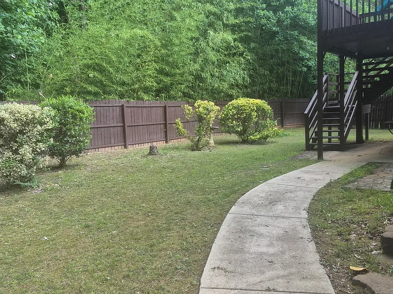 2475 Meredith Walk — Photo 8