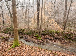 3 Fly Rd, Santa Fe, TN 38482