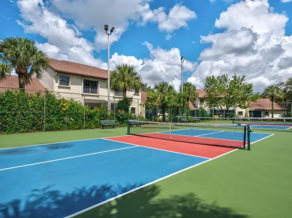3339 Jog Park Drive #4121, Greenacres, FL 33467