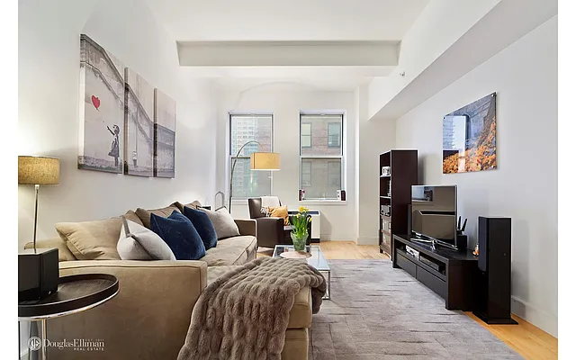 Sold by Douglas Elliman | media 16