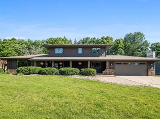 30 W 107th St, Bloomington, MN 55420