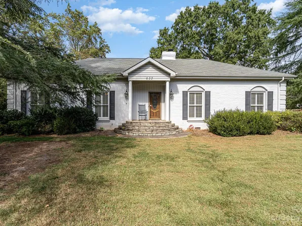 635 N Sharon Amity Rd, Charlotte, NC 28211