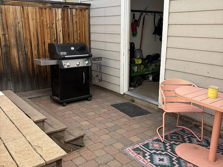 2752 N Lafayette St — Photo 6