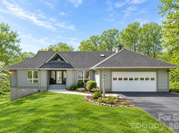 132 Broadmoor Dr #V-1, Flat Rock, NC 28731