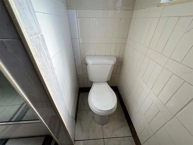 4826 Indialantic Dr — Photo 16