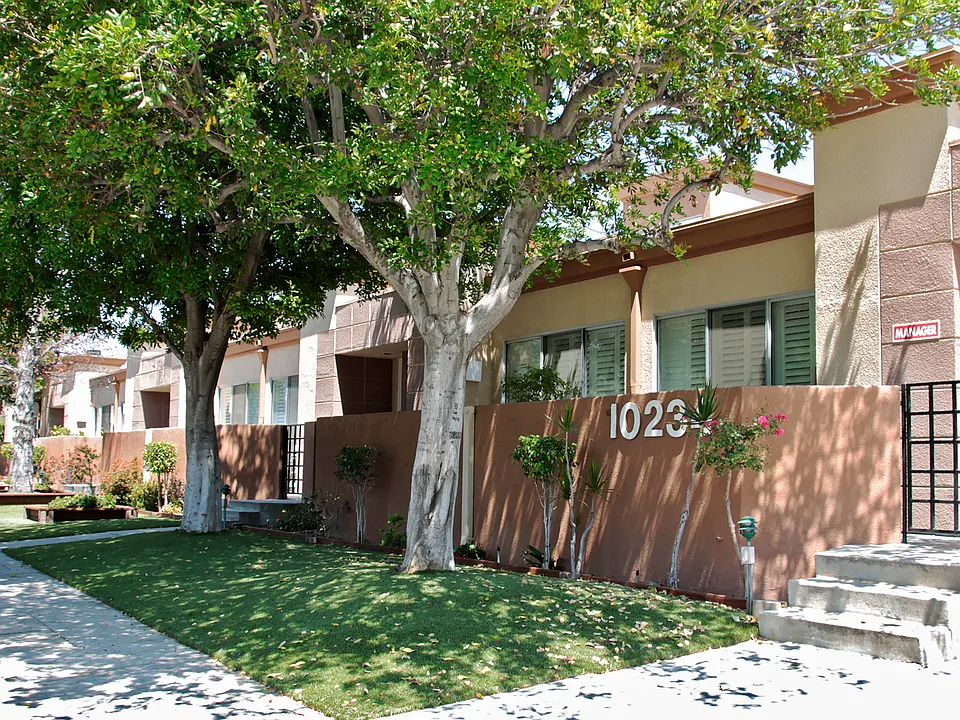 Eton Garden Apartments