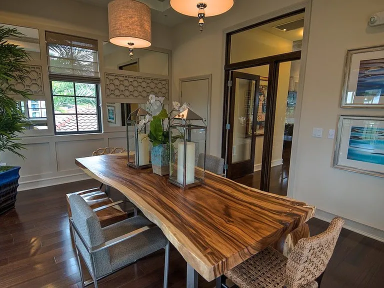 Clubroom Dining Area