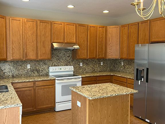 3rd image of 10285 Hunterwood Way