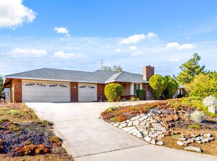 808 Lisa St, Palmdale, CA 93551