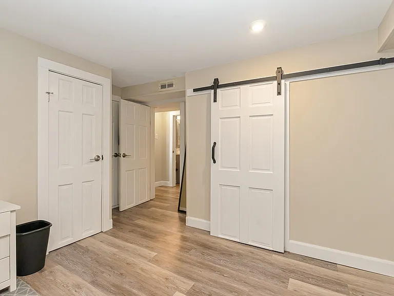 138 Owen St #LL - 138 OWEN ST — Photo 8
