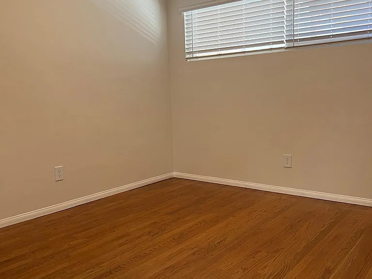 4112.5 Arizona St #4112.5 — Photo 9