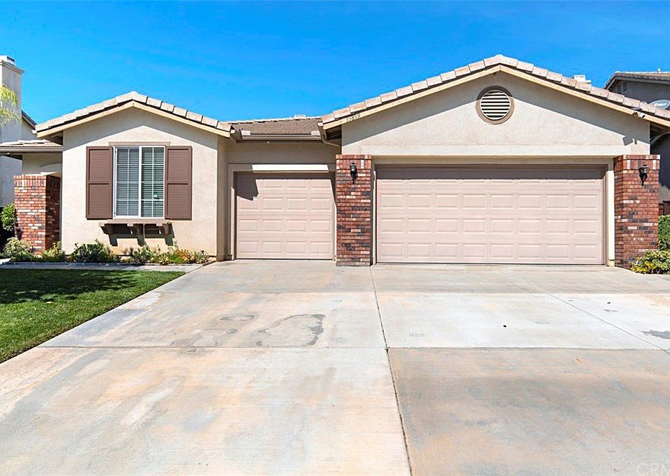 2nd image of 35899 Covington Dr