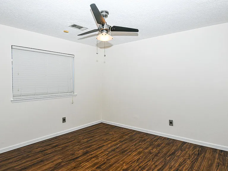 14819 Chetland Place Dr — Photo 9