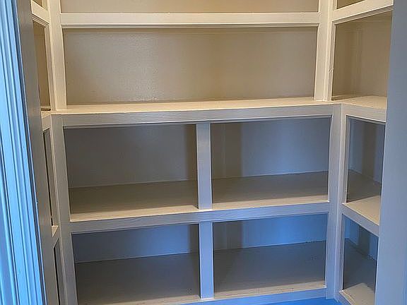 Walk-in pantry