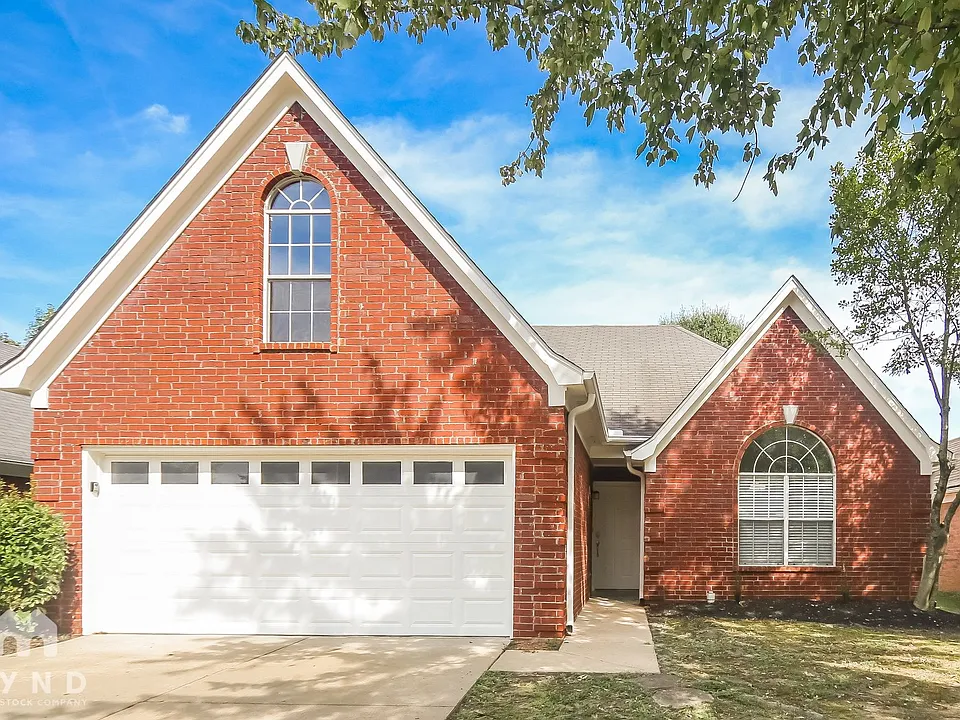 8418 Regal Bend Dr