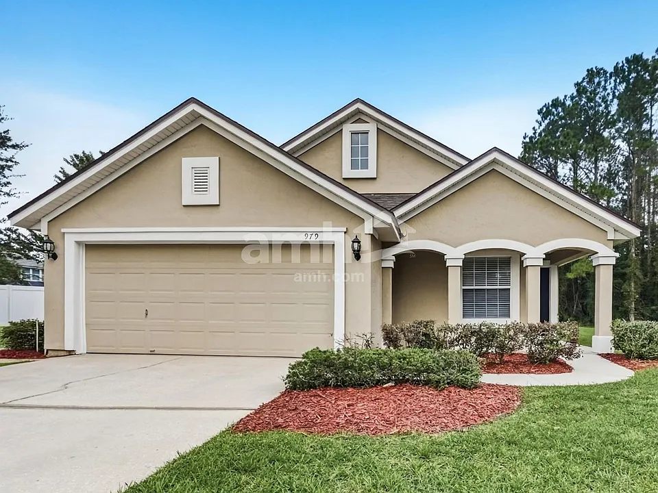 979 Misty Maple Ct