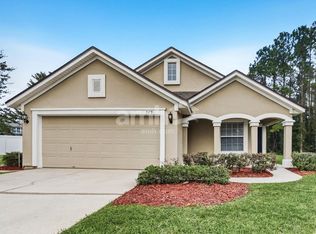 979 Misty Maple Ct, Orange Park, FL 32065