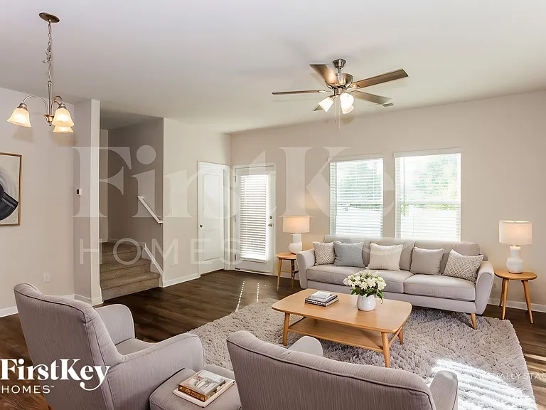 10755 Rivergate Dr NW — Photo 4