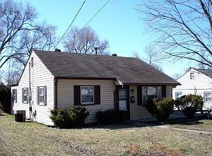 1st image of 556 Burgland Ave