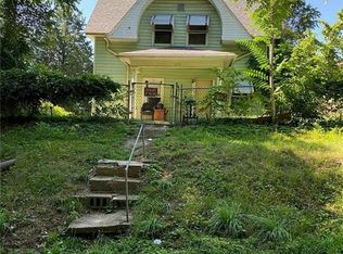 1318 Douglas St, Saint Joseph, MO 64505