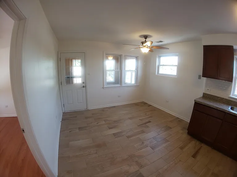 6510 W Higgins Ave #2 — Photo 32