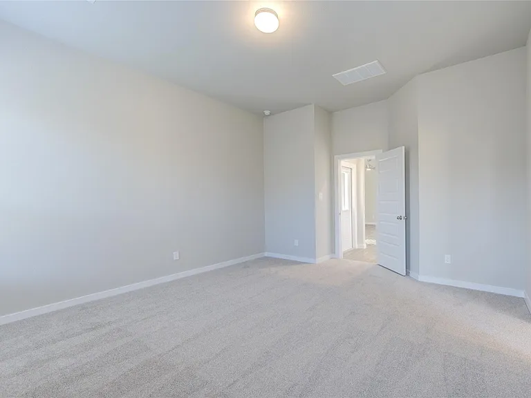 2623 Finley Ln — Photo 24