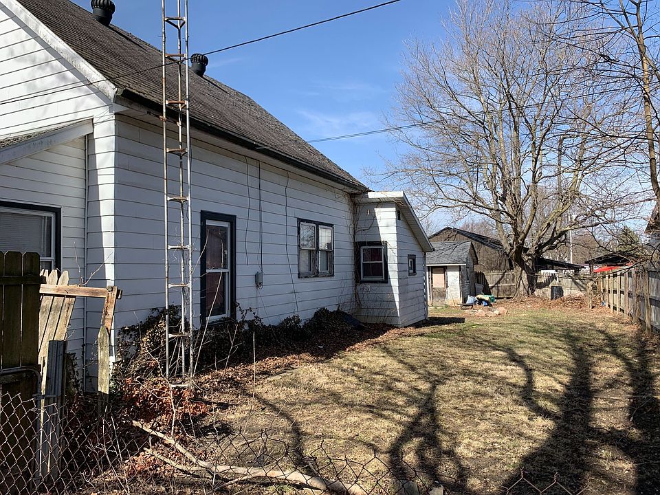 64 W Walnut St, Losantville, IN 47354 MLS 21910474 Zillow