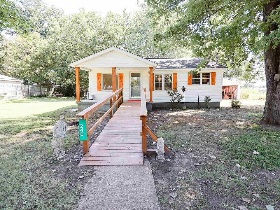 240 4th St, Gates, TN 38037 Zillow