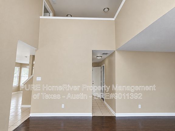 5th image of 901 Flatters Way