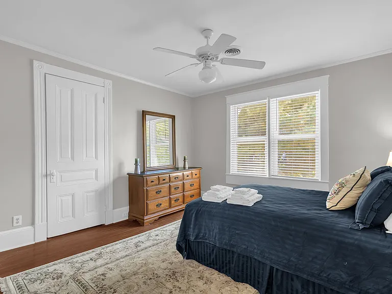204 Wilson St — Photo 22