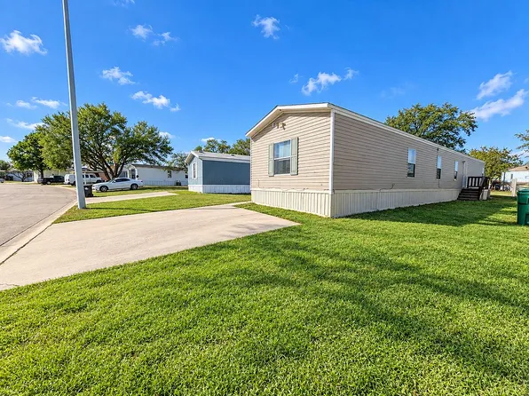 5301 E McKinney St Trailer 249, Denton, TX 76208