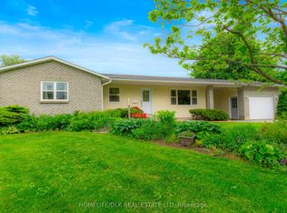 3 Cross Ave, Elizabethtown Kitley, ON K6T 1B5