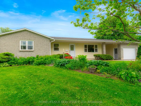 3 Cross Ave, Elizabethtown Kitley, ON K6T 1B5