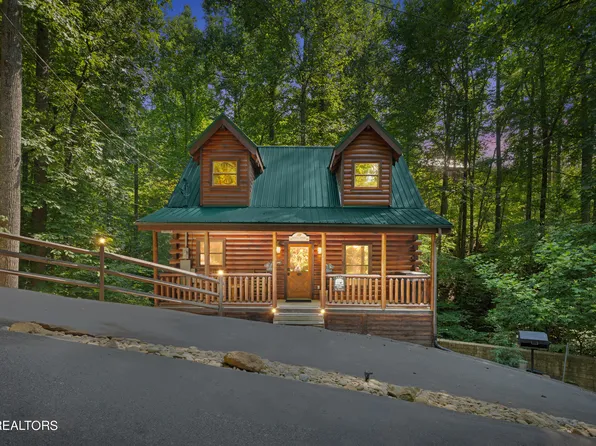 1314 Indian Ct, Sevierville, TN 37876