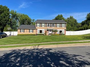 3 Patricia Pl, Monroe Township, NJ 08831